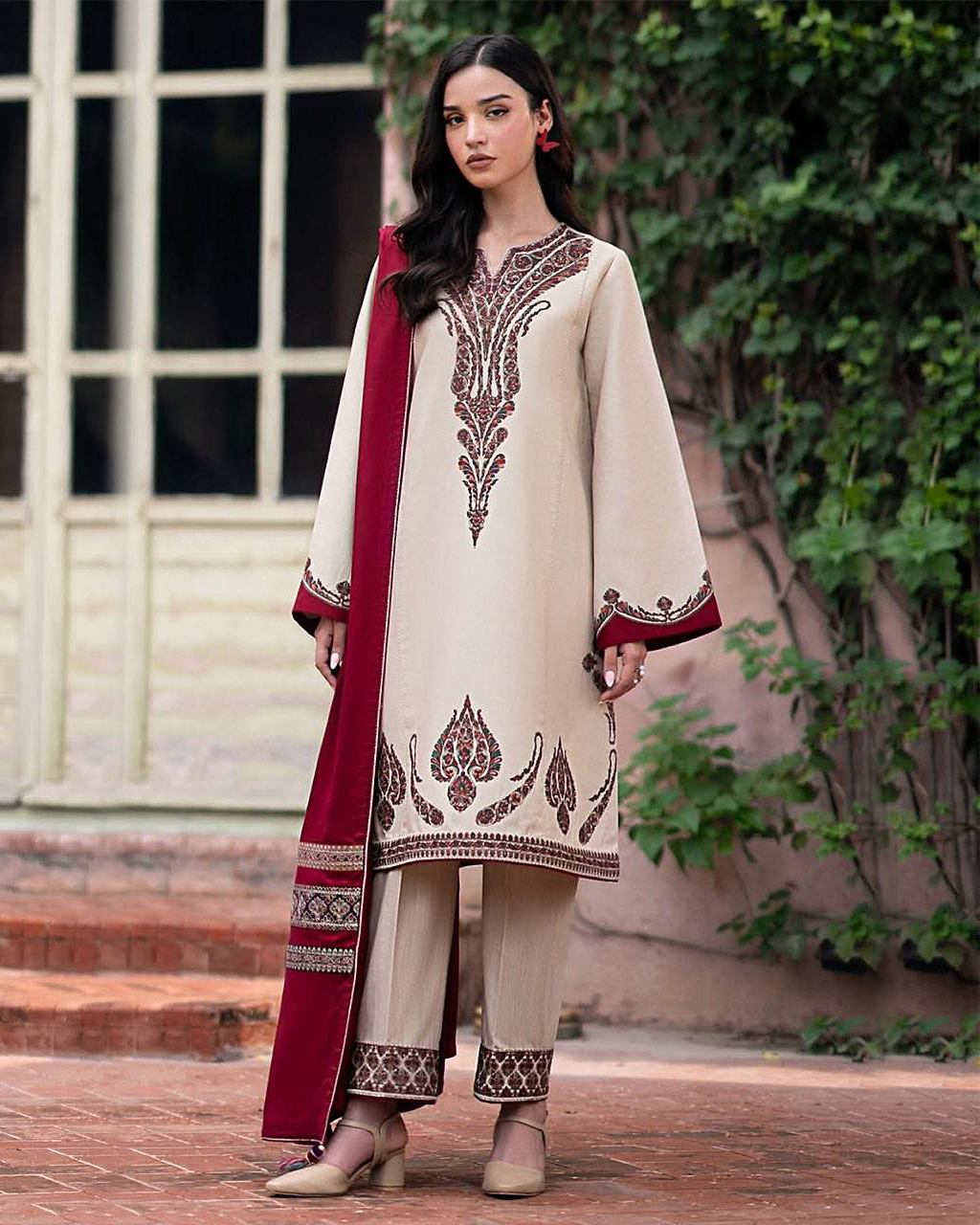 Stylish Digital Print Three Piece – Premium Cotton Silk