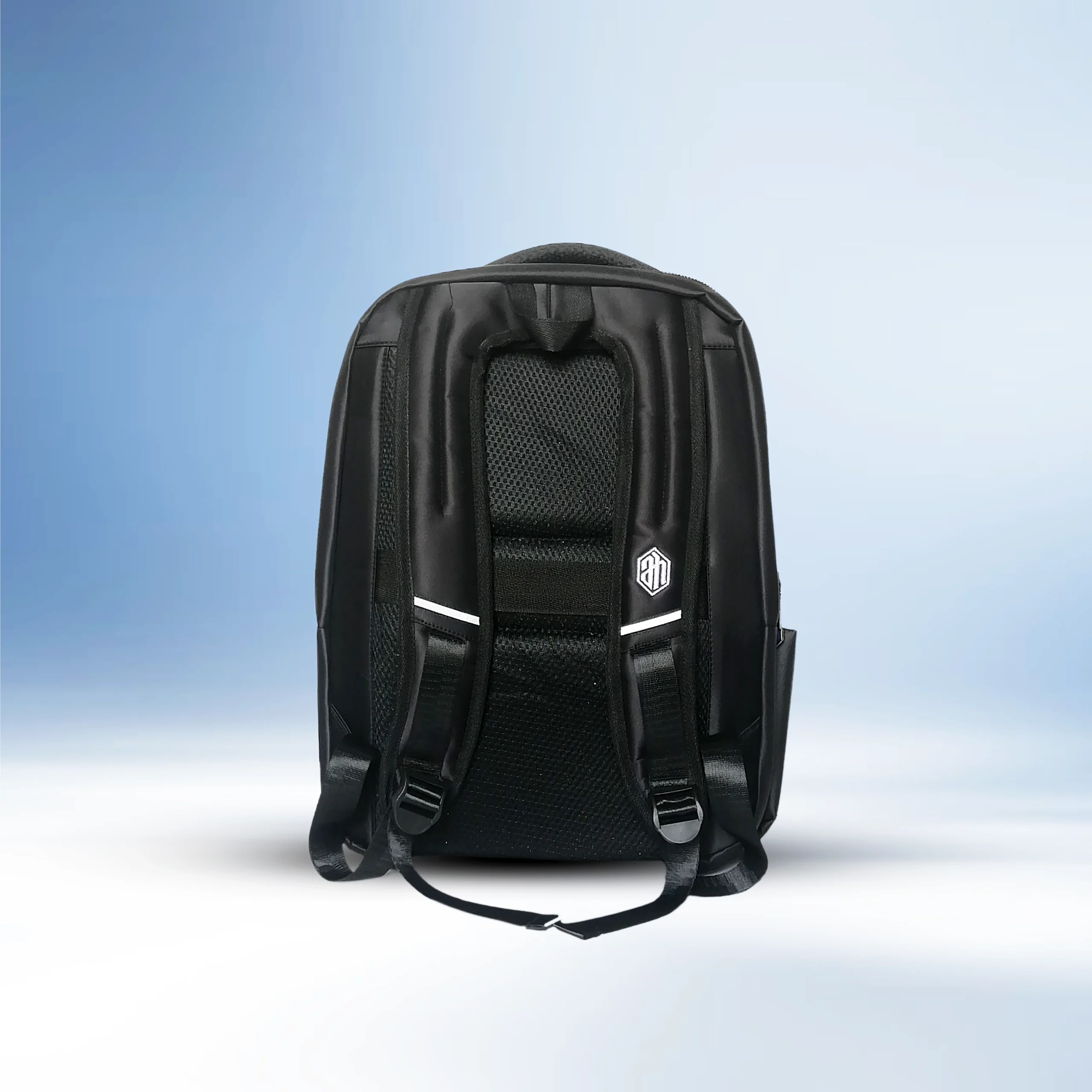 Arctic Hunter Laptop Bag with Radium Reflective