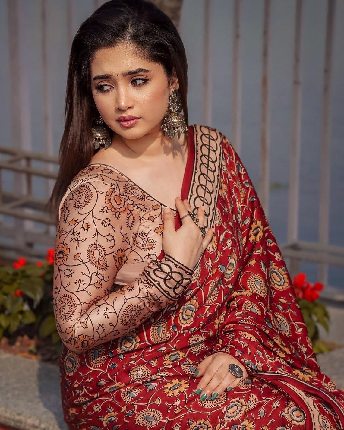 Soft Silk Saree 2025 – Trendy Digital Print with Tassels