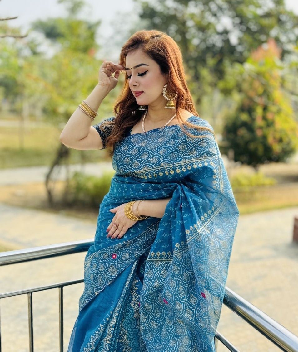 Elegant Semi Moslin Block Print Saree