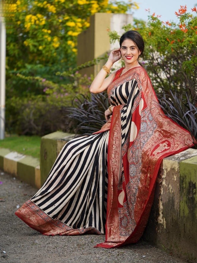 Stylish Digital Print Silk Saree with Blouse