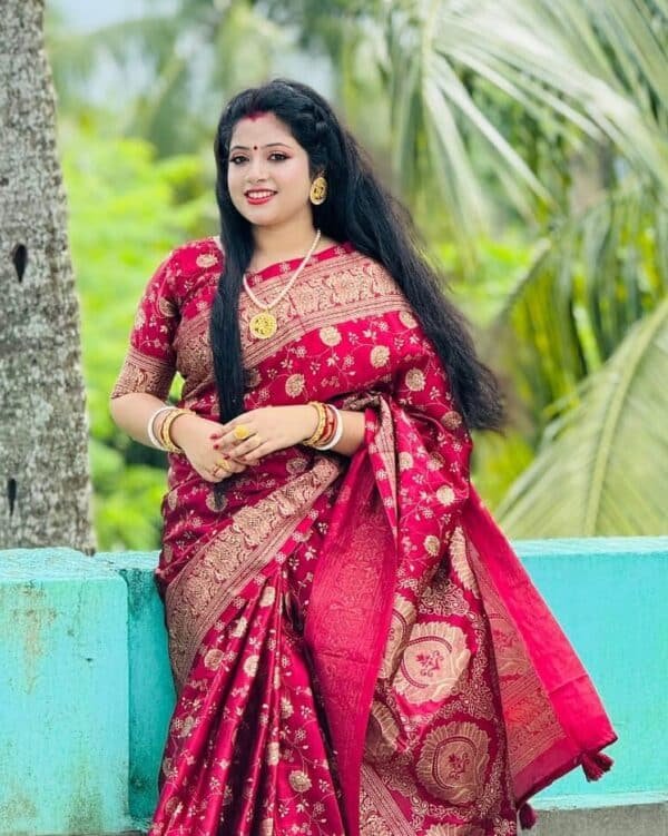 Trendy Premium Japani Silk Sharee