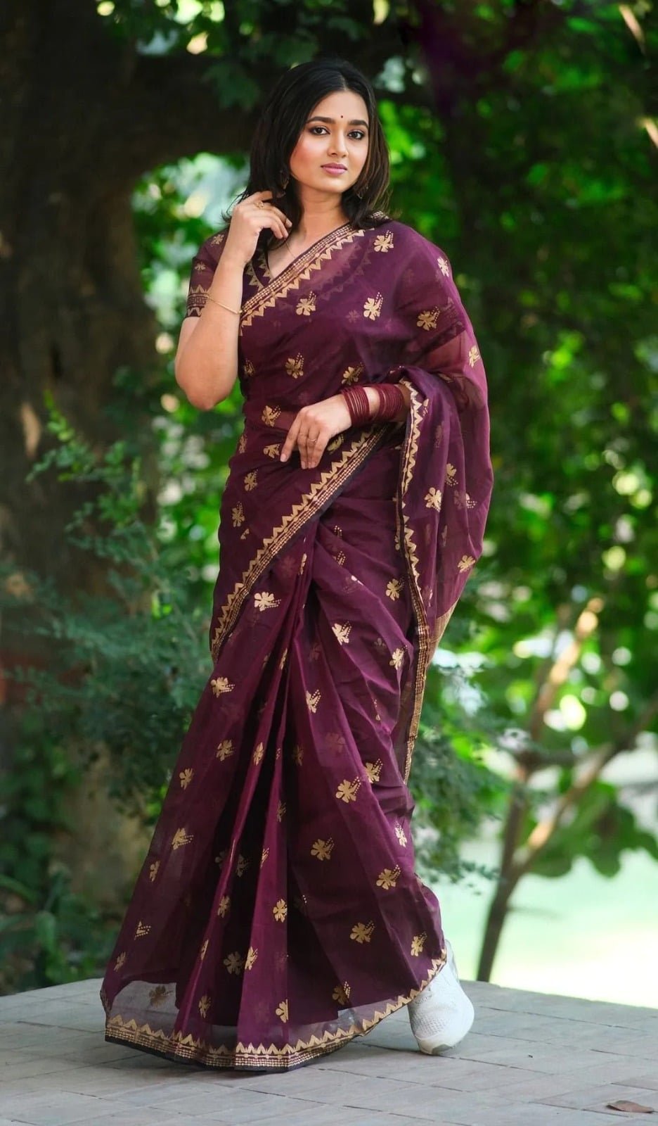 Stylish Semi Moslin Saree