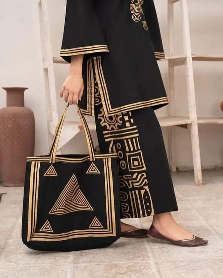 Stylish Two Piece & Bag Combo - Black