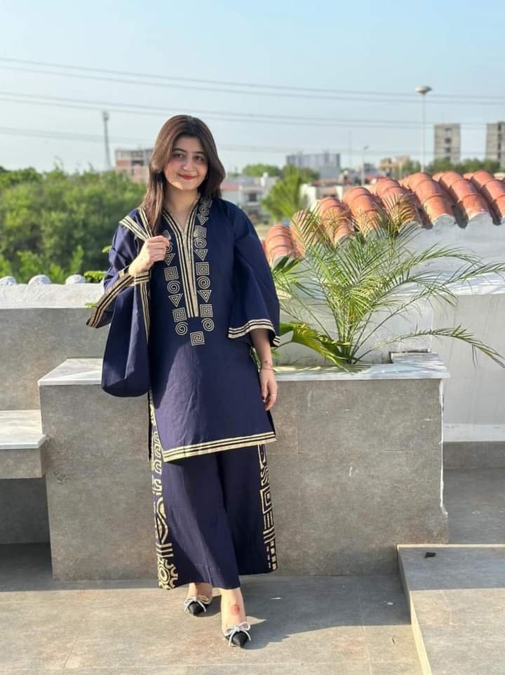 Stylish Two Piece & Bag Combo - Blue